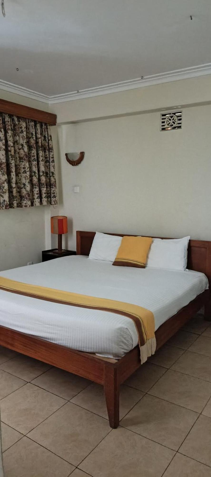 Kenya Comfort Hotel Nairobi Exterior foto